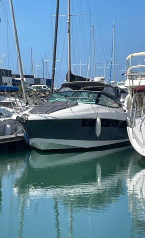 Une nuit insolite sur un magnifique bateau chauffé - BOAT PARADISE LA ROCHELLE